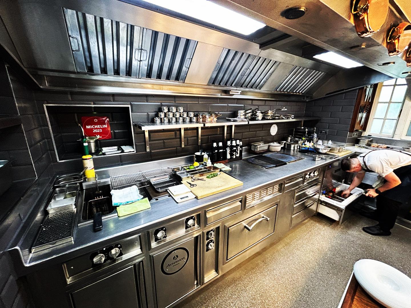 The Benefits of Regular Kitchen Equipment Servicing